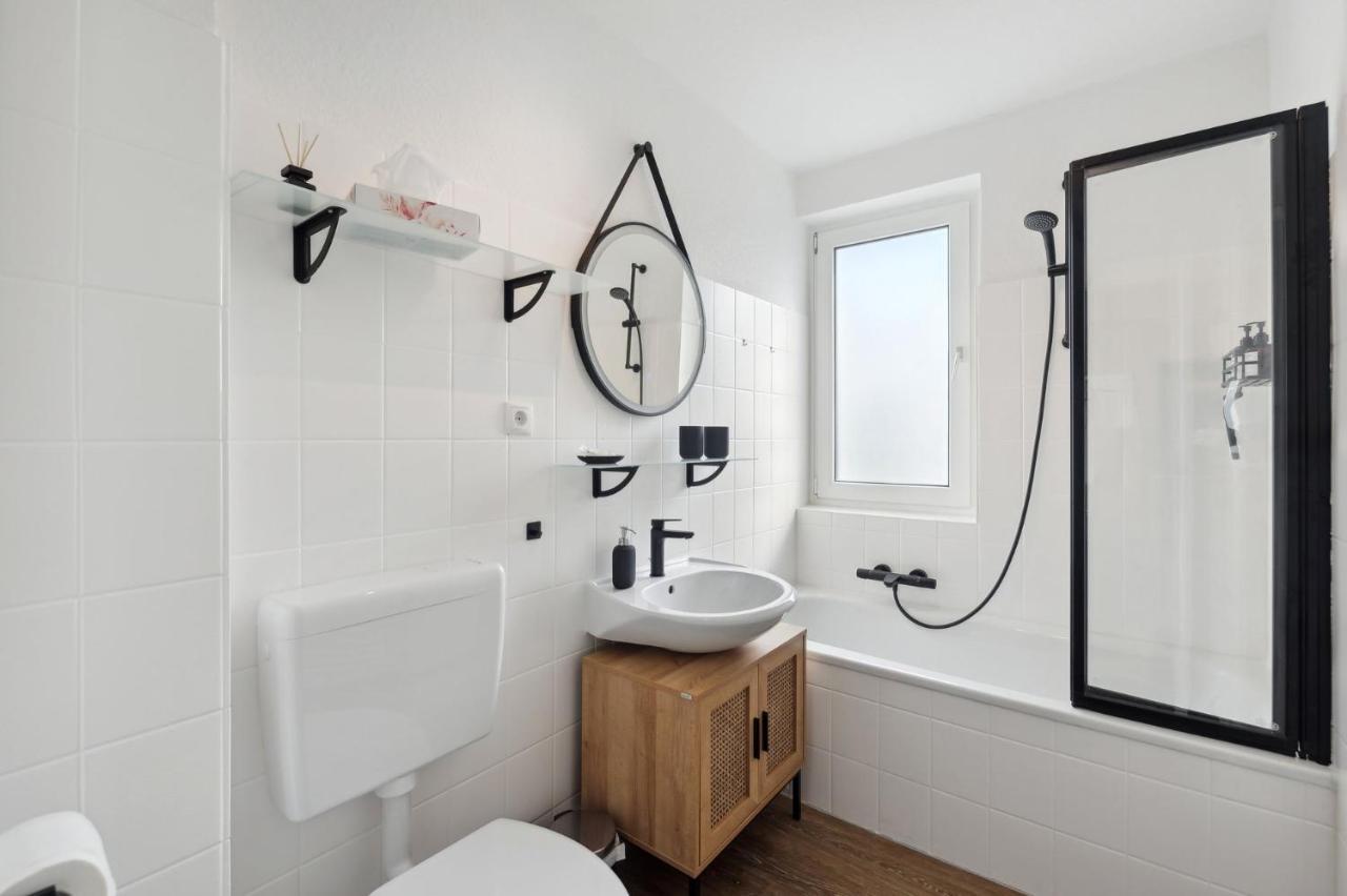 Amalfi Apartments A01 - Gemuetliche 2 Zi-Wohnung Mit Boxspringbetten Und Smart Tv Kaiserslautern Extérieur photo